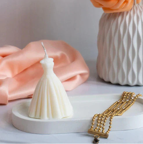 Candle Wick Store Dress Candle 2.5gm Bottle and Packaging