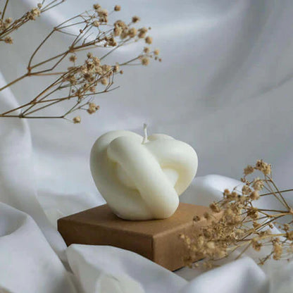 Candle Wick Store Knot White Candle Bottle and Packaging