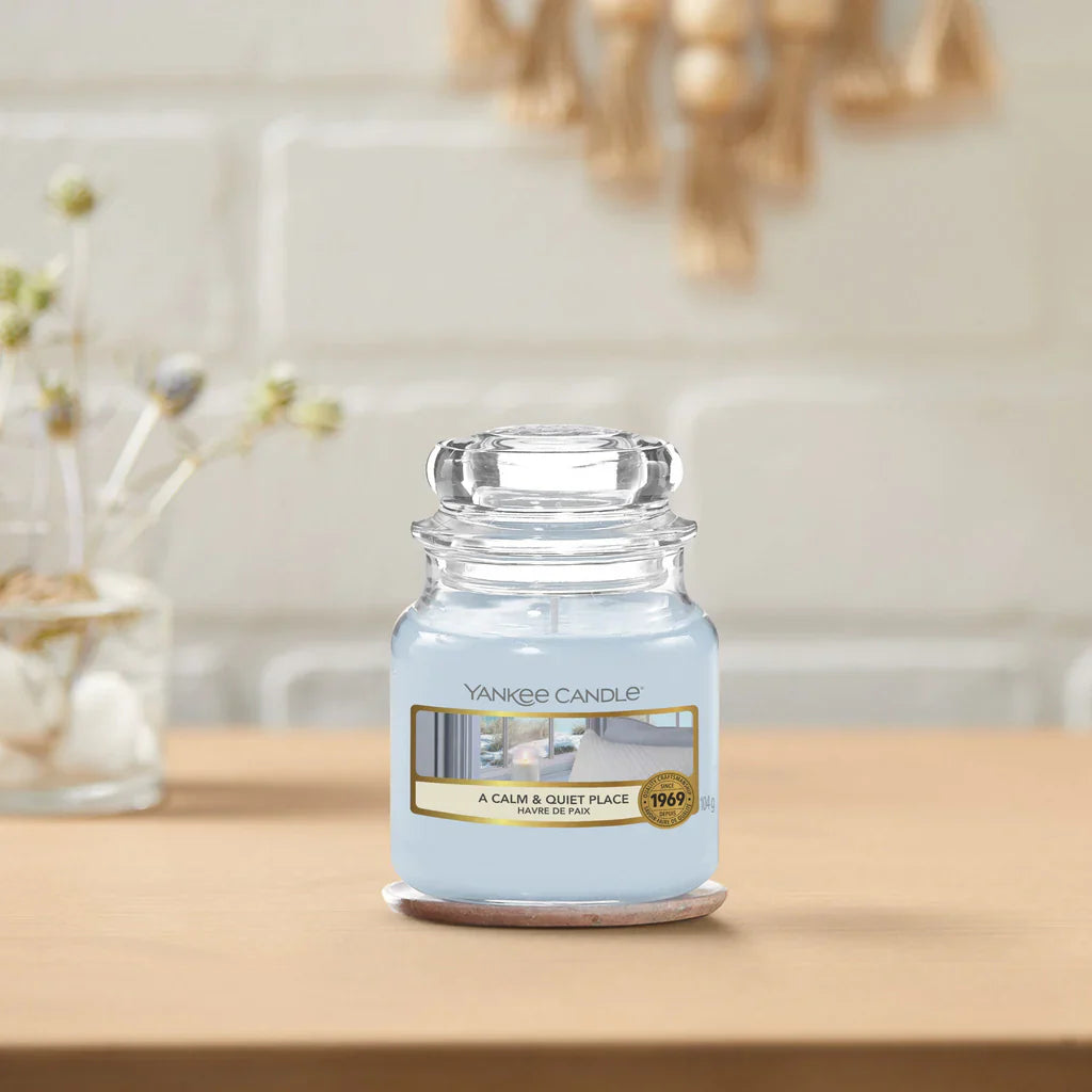 Yankee Candles Yankee A Calm & Quiet Place Scented Candle Fragrance Notes and Details